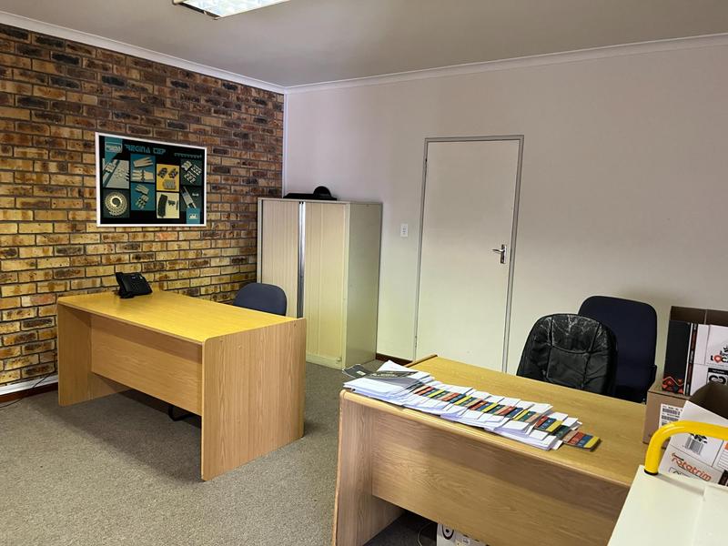 To Let Commercial Property for Rent in Killarney Gardens Western Cape